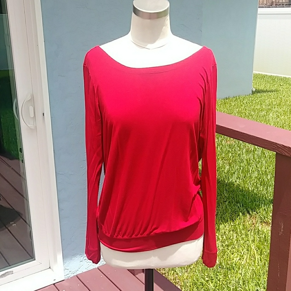 Jolie women's open back top.